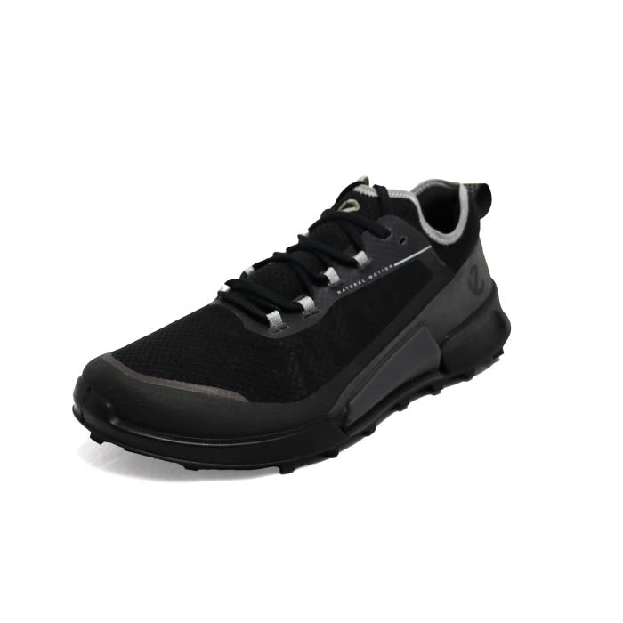 メンズ トレラン トレイルランニング トレランシューズ エコー ECCO 初心者からベテランまで ロード兼用 雪道対応 人間工学設計 高級感 グリップ 耐久性 アウトドア 登山 ローカット スニーカー ブラック 黒 紳士 ECCO BIOM 2.1 X COUNTRY 822804
