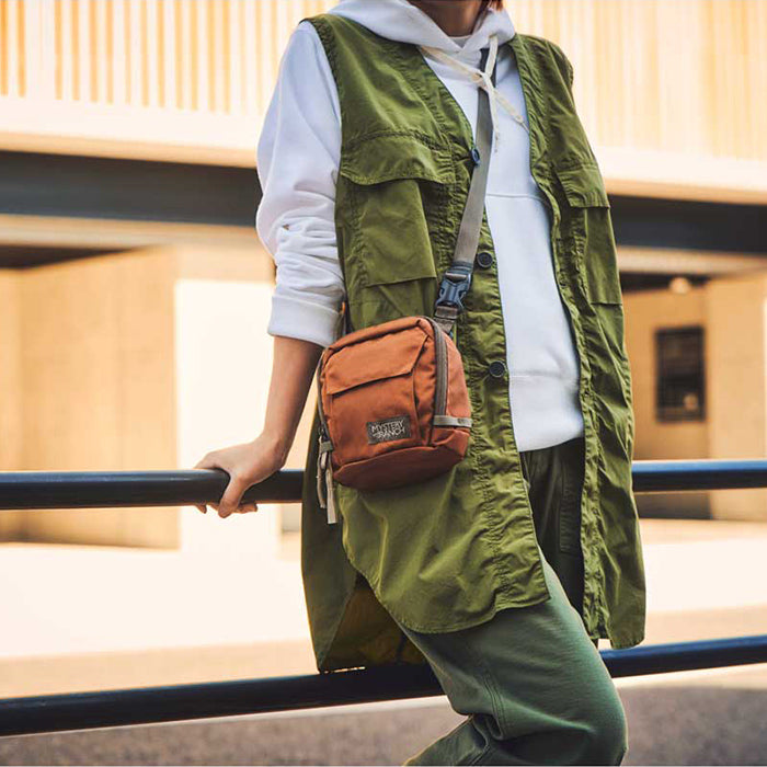 DISTRICT 2 | ミステリーランチ |