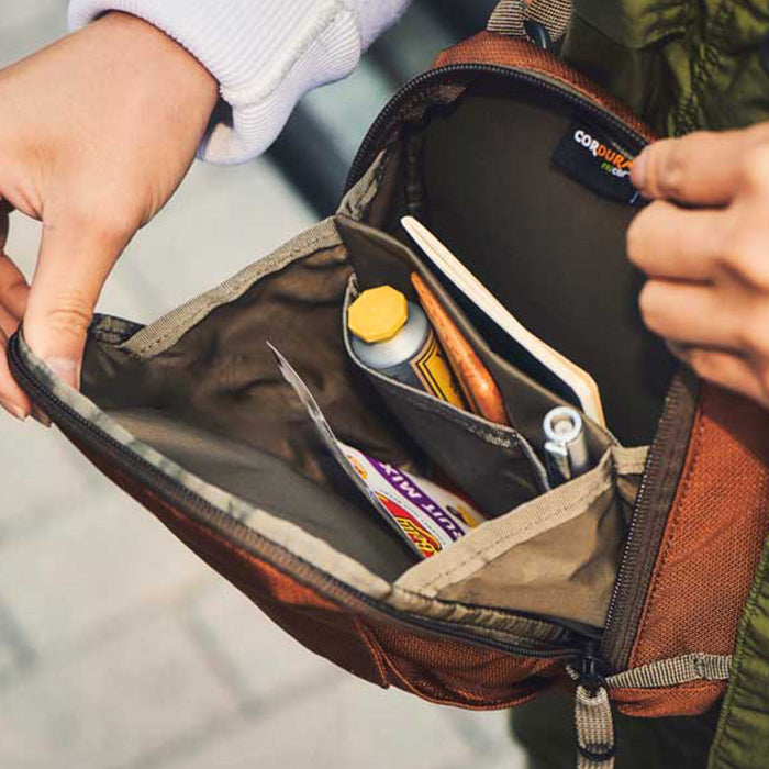 DISTRICT 2 | ミステリーランチ |