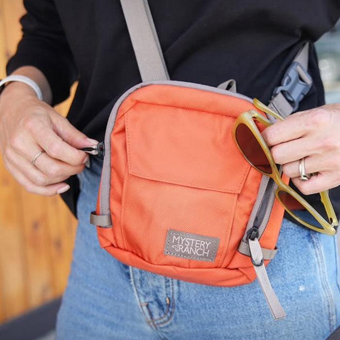 DISTRICT 2 | ミステリーランチ |