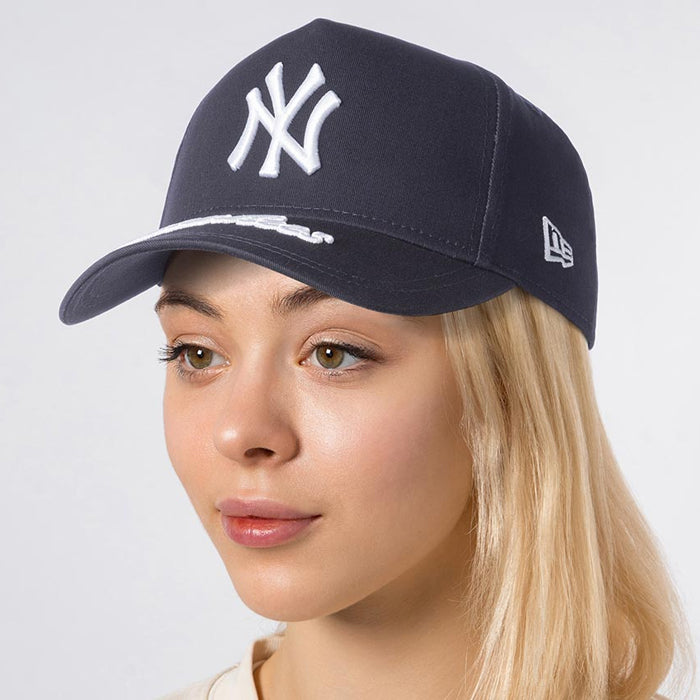 【 海外モデル 】 ニューエラ NEW ERA キャップ メンズ レディース  VISOR HIT 9FORTY AFRAME スナップバック アジャスター ドジャース ヤンキース バイザーヒット 940 MLB 帽子 調節可能 刺繍 ストリート ブルー ネイビー 濃紺 ホワイト