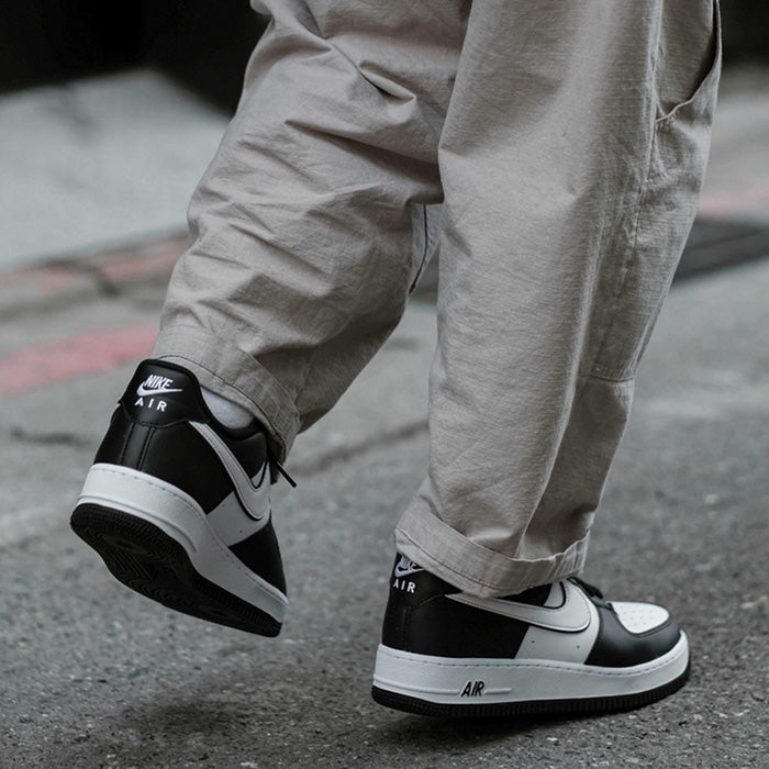 NIKE AIR FORCE 1 '07 ナイキ エアフォース ワン スニーカー