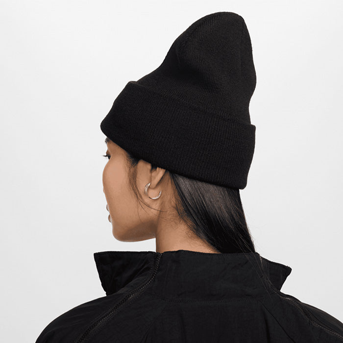 ナイキ｜ニットキャップ〈耳まですっぽり防寒対策〉