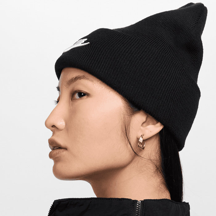 ナイキ｜ニットキャップ〈耳まですっぽり防寒対策〉
