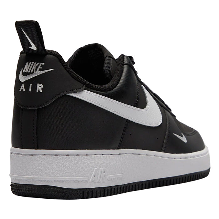 NIKE AIR FORCE 1 '07 ナイキ エアフォース ワン エッセンシャル スニーカー