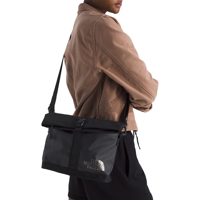 ショルダーバッグ BASE CAMP SHOULDER BAG | ノースフェイス |