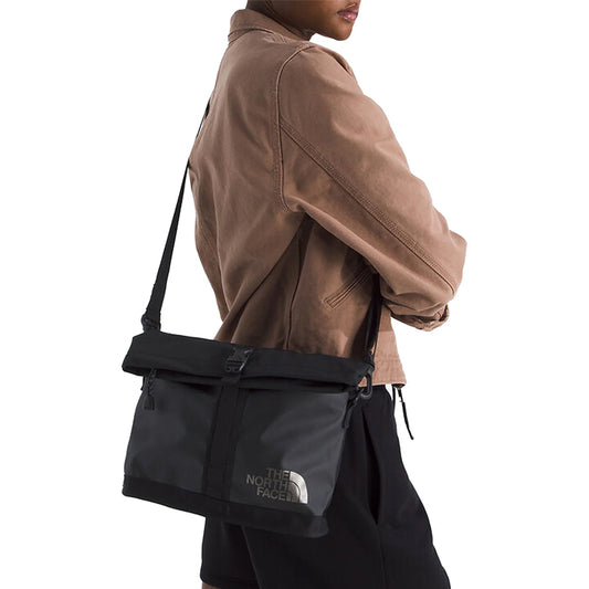 ショルダーバッグ BASE CAMP SHOULDER BAG | ノースフェイス |