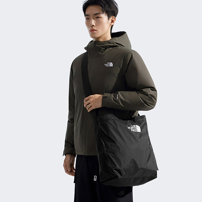 【 新入荷 】 ノースフェイス バッグ 手提げ ショルダー トートバッグ メンズ レディース A4対応 普段使い アーバン THE NORTH FACE URBAN 500mlペットボトル収納