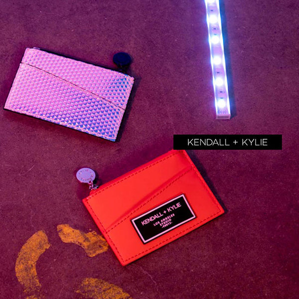 Kendall+Kylie TAI Red ケンダルアンドカイリー タイ カードケース レッド